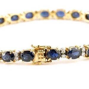 Elegant Vintage 14KT  Gold and Sapphire Tennis Bracelet